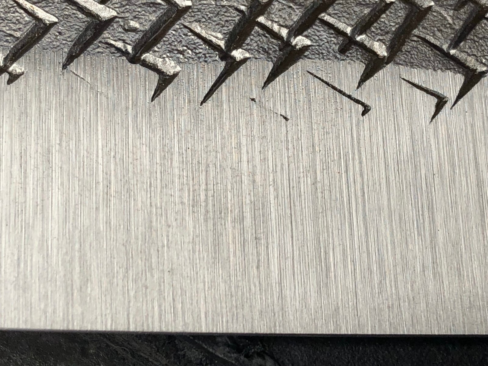 Large Scaled Recurve Hunting Knife - Image 5